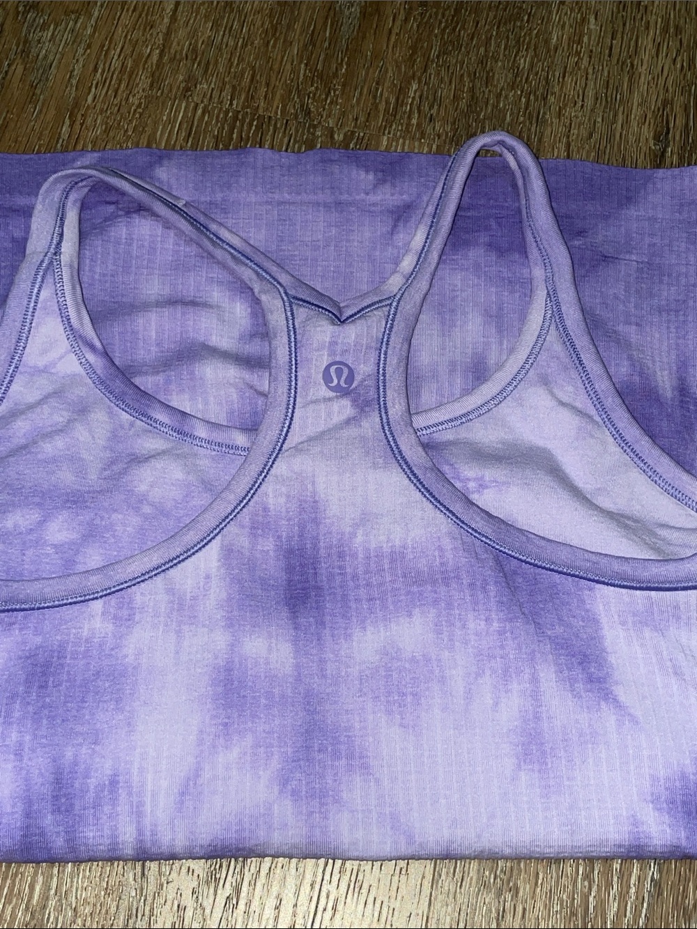 GUC Lululemon Ebb to Street Tank Top. Color Marble Dye Charged Indigo. Size 8 - Picture 6 of 7